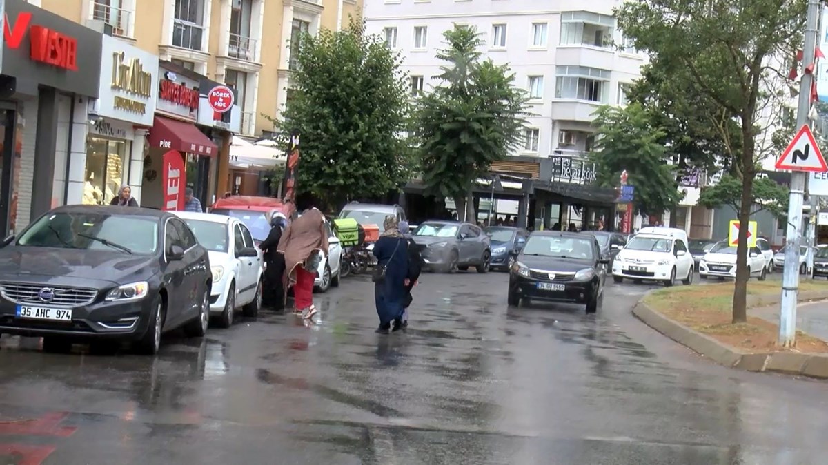 İstanbul'da beklenen yağmur başladı - görsel 4