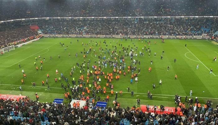 Yerel Trabzon basınında Trabzonspor-Fenerbahçe maçında yaşanan olaylara ilişkin manşetler herkesi şaşırttı!Trabzonspor
