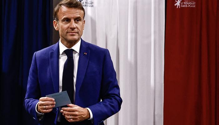 Fransa Cumhurbaşkanı Macron, Başbakan Attal'ın istifasını kabul etti