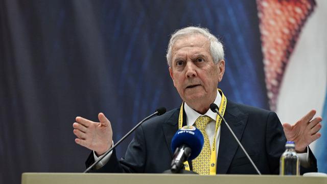 Aziz Yıldırım'dan İsmail Kartal'ın istifasının ardından açıklama! "Görevine devam ediyor"