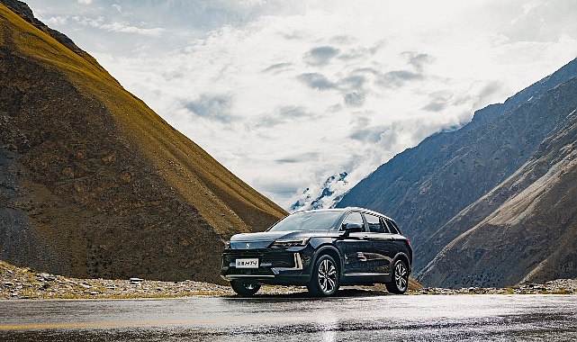 Skywell, yeni hibrit SUV modeli HT-i ile bir kez daha iddialı - OTOMOTİV