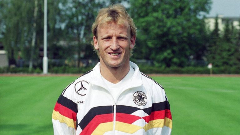 1990 Dünya Kupası finalinde Batı Almanya’nın galibiyet golünü atan isim Andreas Brehme, 63 yaşında hayatını kaybetti.