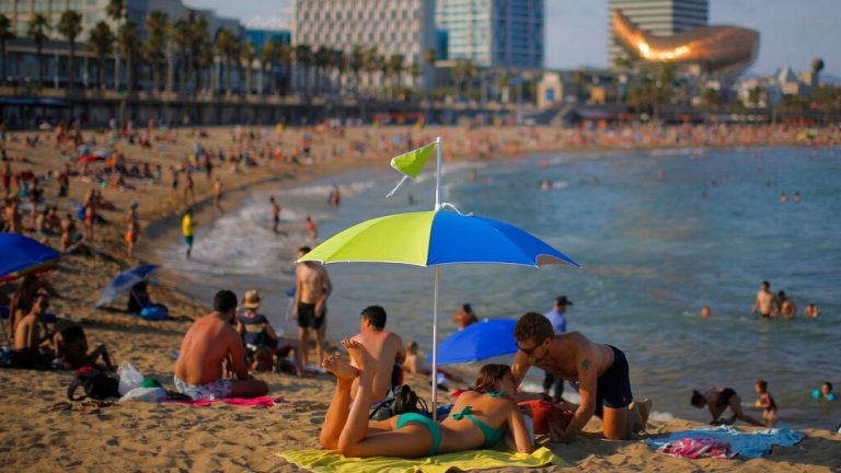 İspanyol turizm gelirinin 200 milyar doları aşması bekleniyor