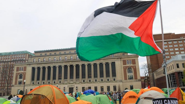 İsrail Columbia Üniversitesi'nde protesto düzenledi