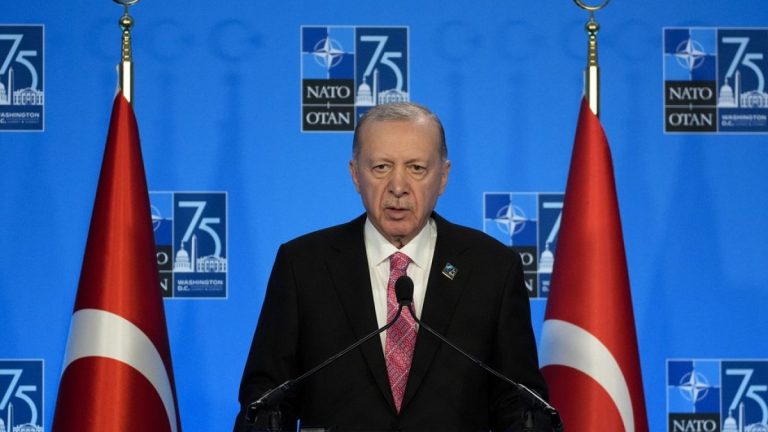 Erdoğan'dan Eurofighter ve F-16'ya ilişkin açıklama: 'Olumlu gelişmeler var, söz verdik'