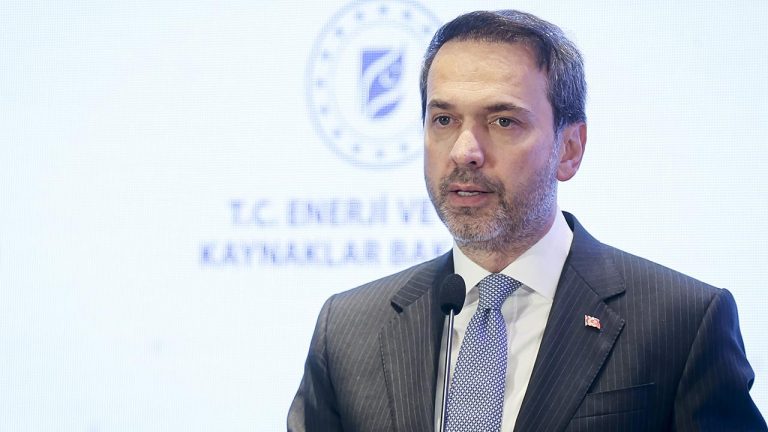 “Açık denizde doğal gaz ve petrol aramalarında yeni bir dönem başlattık”