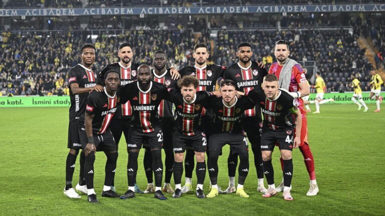 Gaziantep FK deplasman maçlarından memnun değil