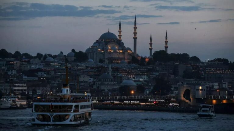 Kandilli: İstanbul’da 4,2 büyüklüğünde deprem meydana geldi