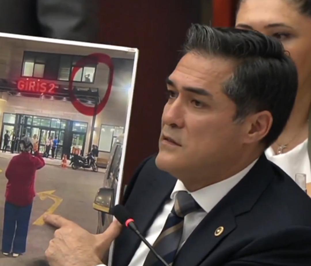 Kavuncu AK ve MHP partisine döndü ve Murat Çizk gündeminin fotoğrafı ile: 