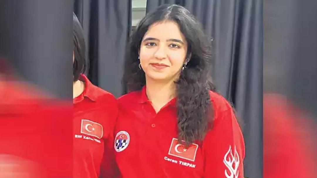 Herkes sustu, taşlar konuştu