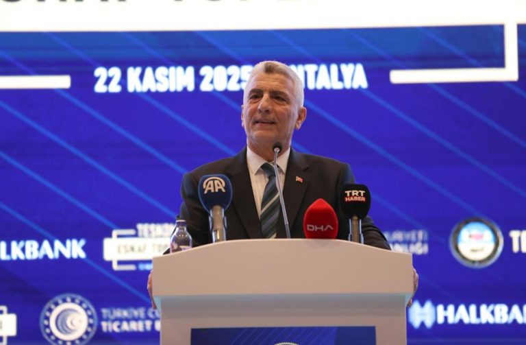 Ticaret Bakanı Ömer Bolat: “Esnafa verilen krediler 148 milyar lirayı buldu”