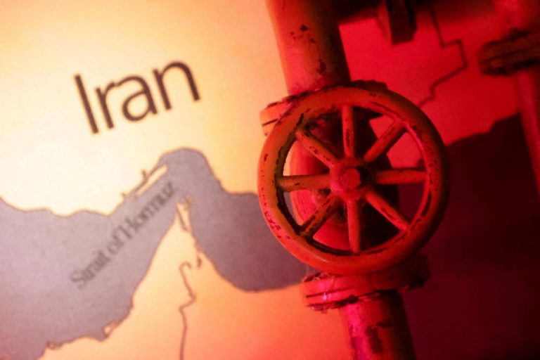 Petrol Fiyatları Yeniden 100 Doları Geçti