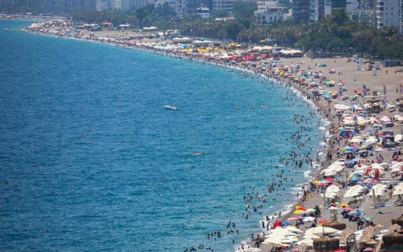 Antalya'ya 5 Ayda 3.5 Milyon Turist Ulaştı: Almanya Birinci Sırada