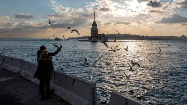İstanbul'da Ani Hava Değişiklikleri ve Sıcaklık Düşüşü Uyarısı