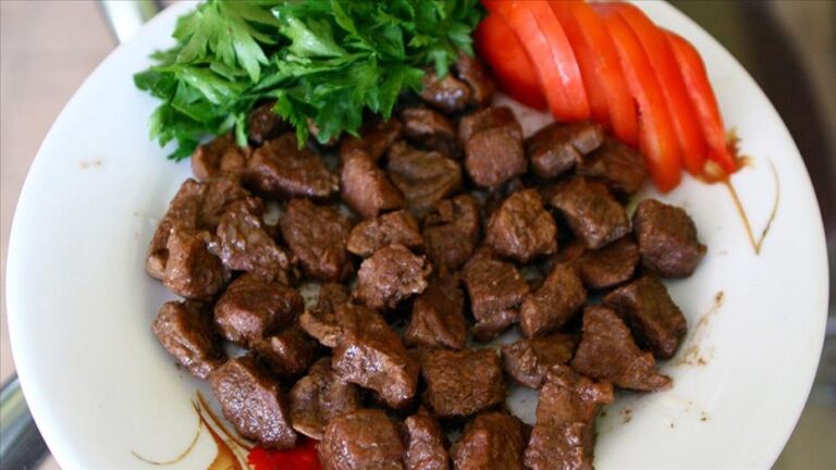 Tarım Bakanlığı Güncel Verileriyle Gıda Güvenliği Alarmında: Kavurma ve İçli Köfte’de Eşek Eti Tartışması